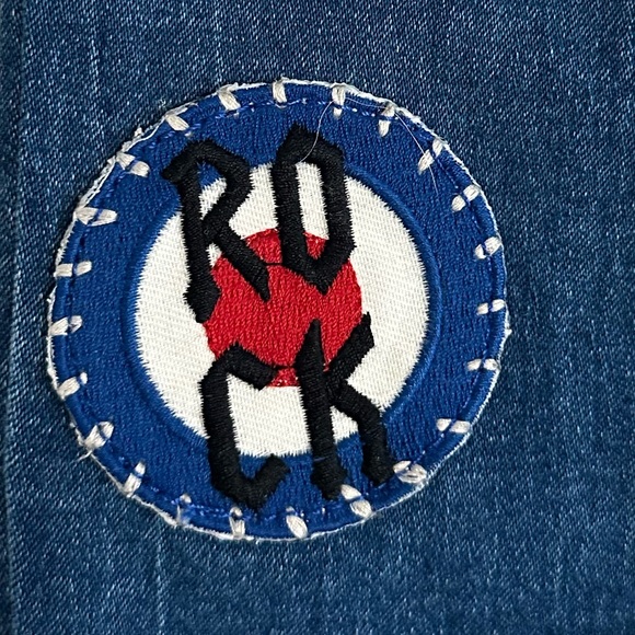 Girls Butter Super Soft Patch Distressed Denim Jeans size 10 - Picture 2 of 11